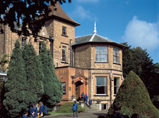 picture of Ewell Castle School 